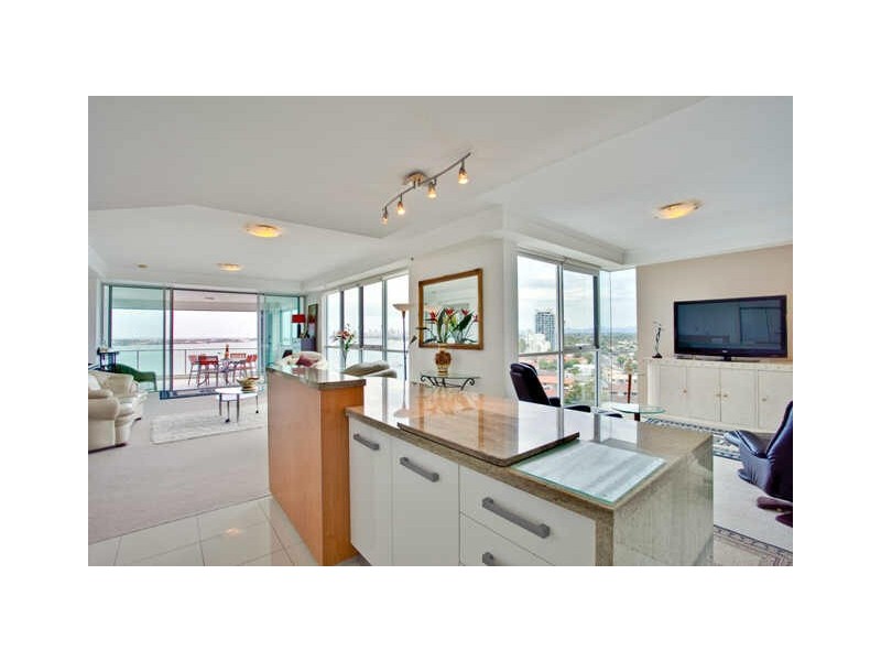 1107/300 Marine Parade, Labrador QLD 4215