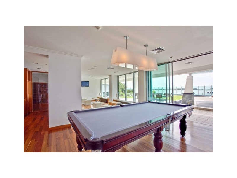 1107/300 Marine Parade, Labrador QLD 4215