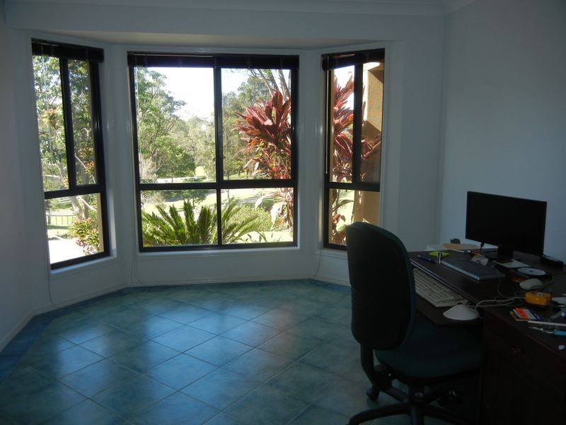 10 Ibrox Park Court, Nerang QLD 4211