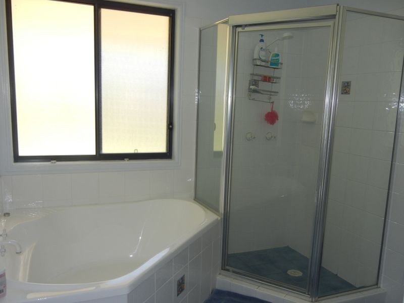 10 Ibrox Park Court, Nerang QLD 4211