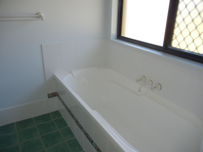 10 Ibrox Park Court, Nerang QLD 4211