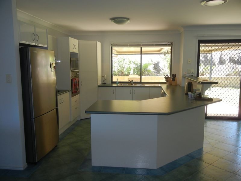 10 Ibrox Park Court, Nerang QLD 4211