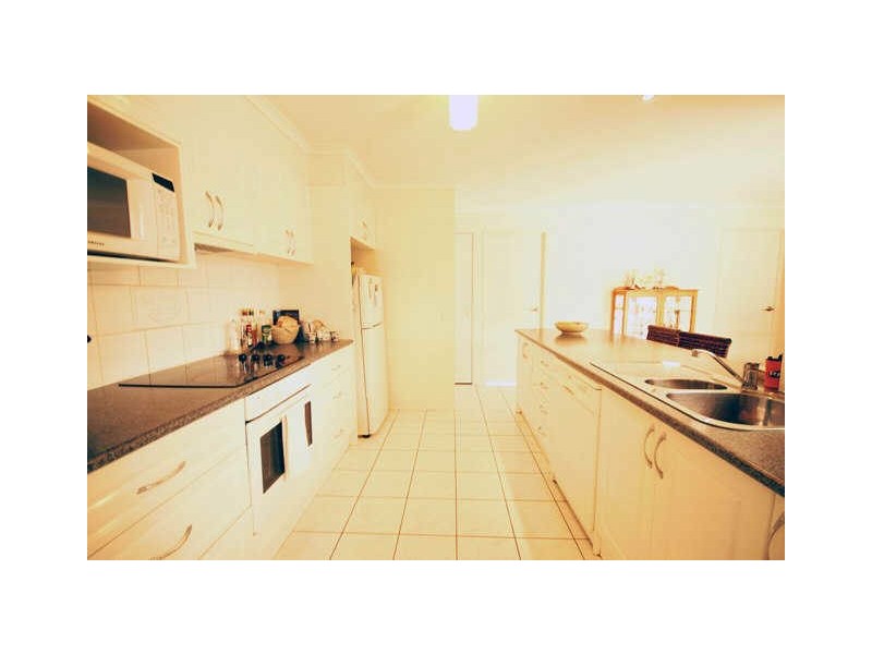 63 Alexander Drive, Highland Park QLD 4211