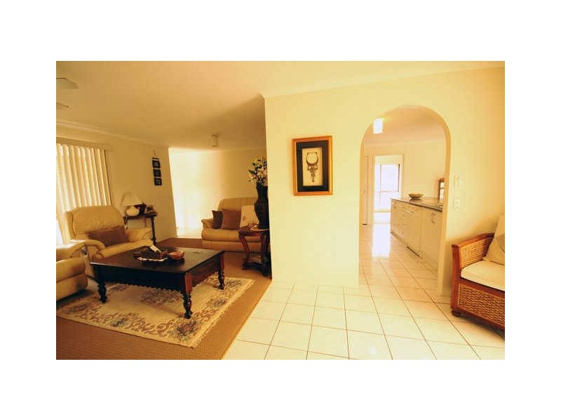 63 Alexander Drive, Highland Park QLD 4211