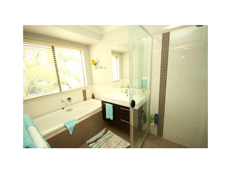 14 Abbey Rose Way, Nerang QLD 4211