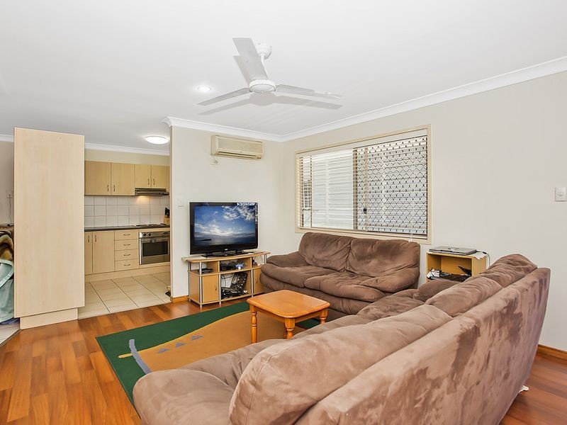 1/80 Paddington Drive, Carrara QLD 4211