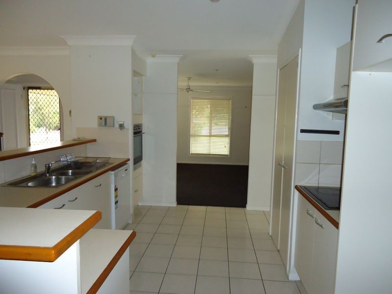 67 Mclaren Road, Nerang QLD 4211