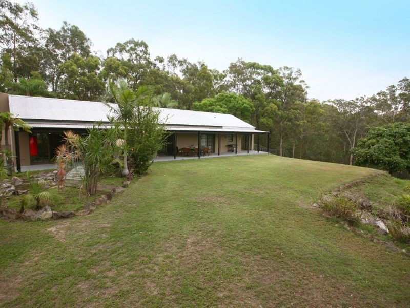 22 Narrabri Court, Gaven QLD 4211