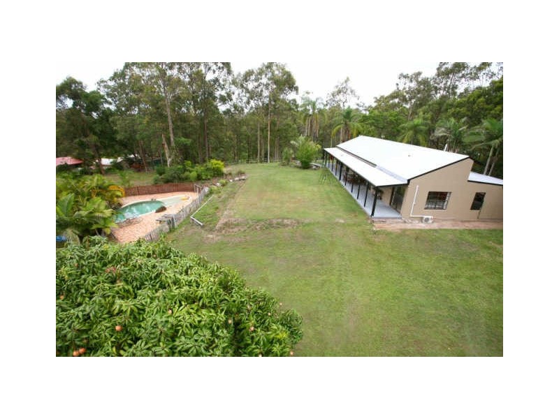22 Narrabri Court, Gaven QLD 4211