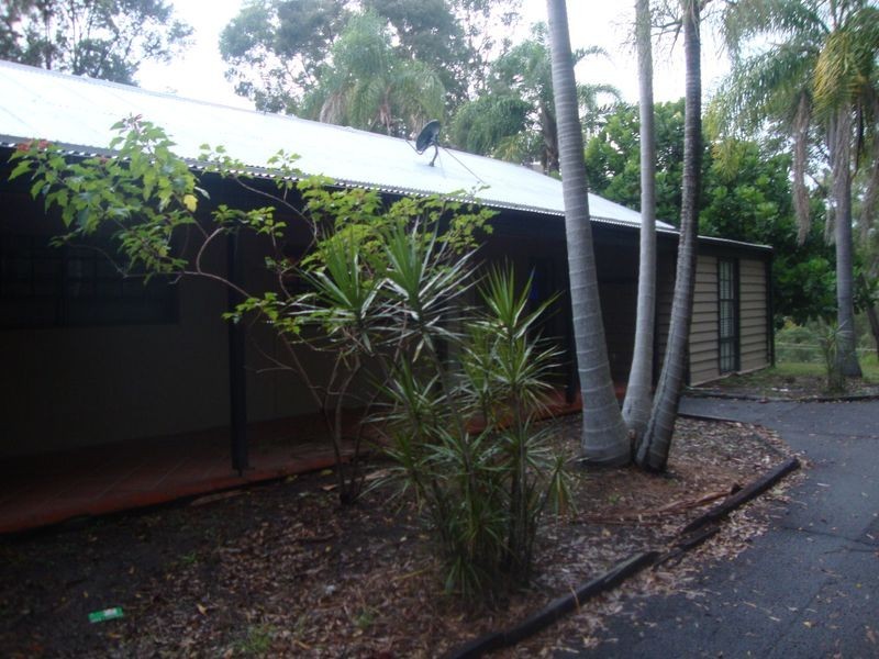 22 Narrabri Court, Gaven QLD 4211