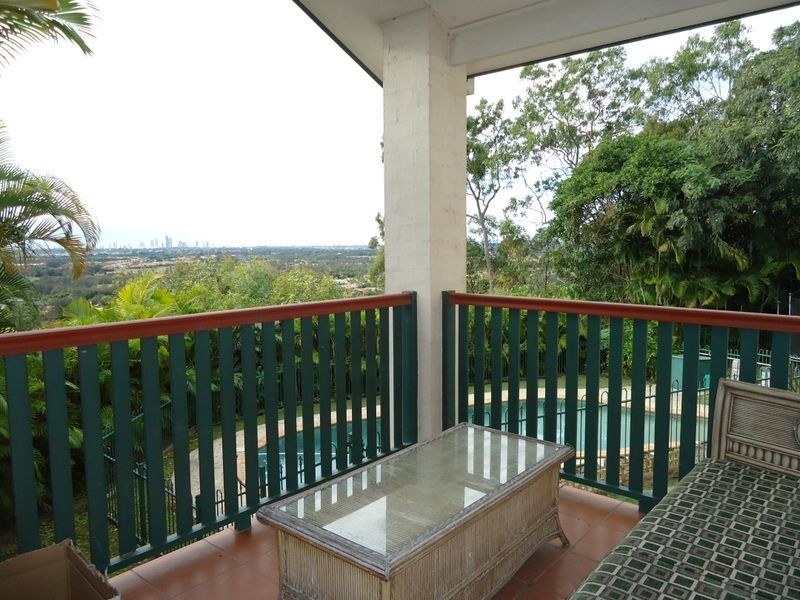 55 Woolmere Street, Carrara QLD 4211