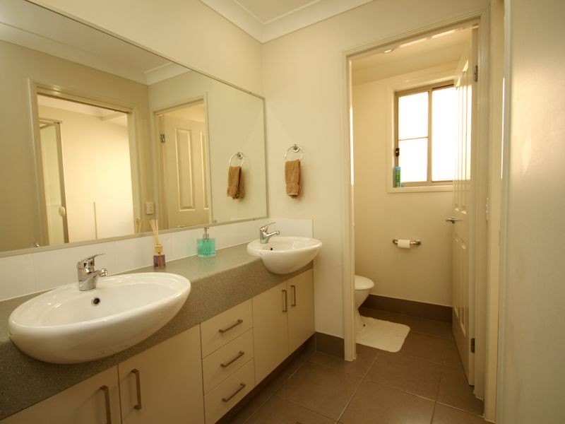 38 Silvereye Circuit, Gilston QLD 4211