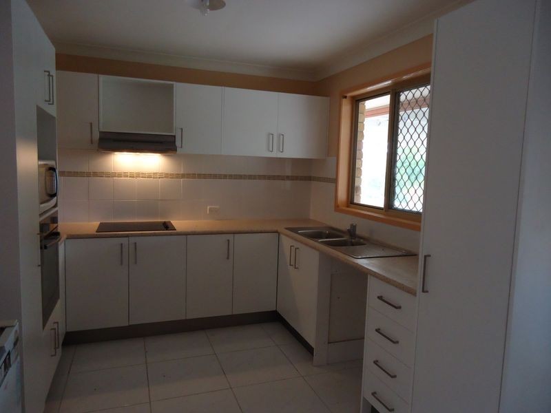 17 Saxon Court, Nerang QLD 4211