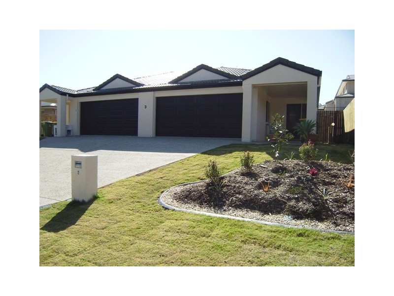 2/3 Chantrill Avenue, Nerang QLD 4211