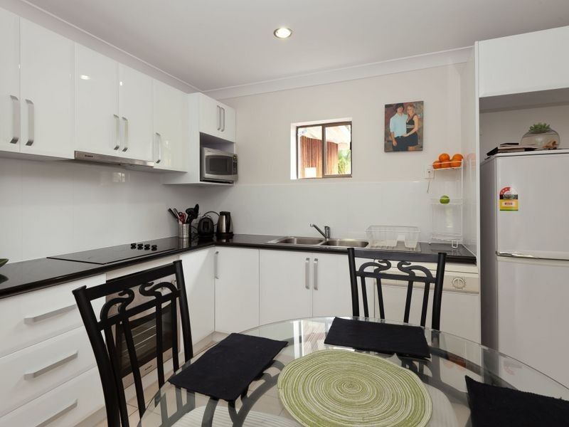 3/17 The Locale, Nerang QLD 4211