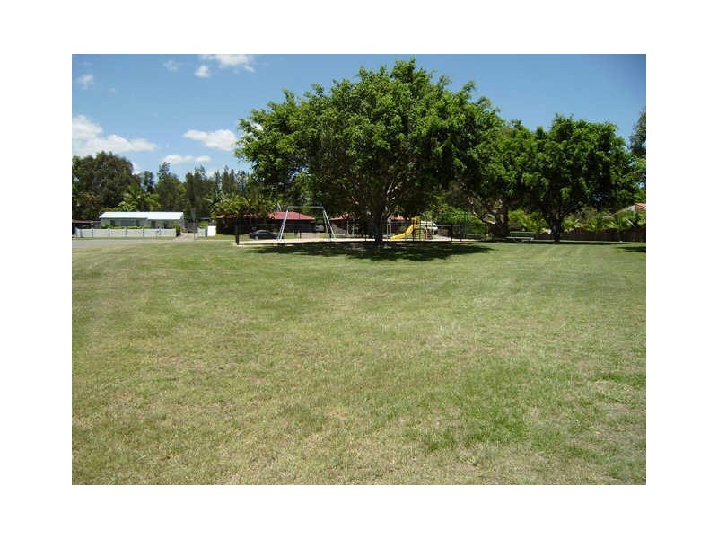 9 Bluestone Drive, Carrara QLD 4211