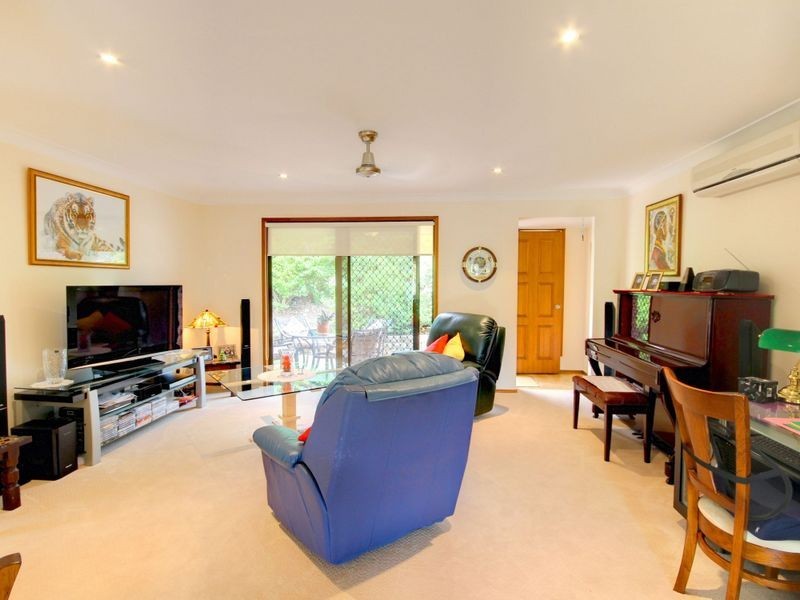 2/2 Dorrigo Drive, Worongary QLD 4213
