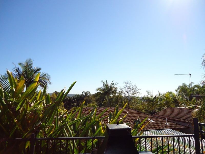 6 Pilbara Place, Worongary QLD 4213