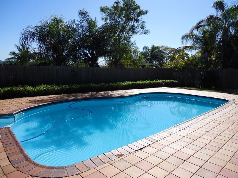 6 Pilbara Place, Worongary QLD 4213