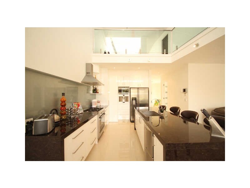 1/7021 Circa Vista Drive, Benowa QLD 4217