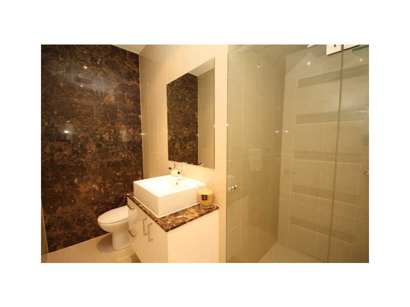 1/7021 Circa Vista Drive, Benowa QLD 4217