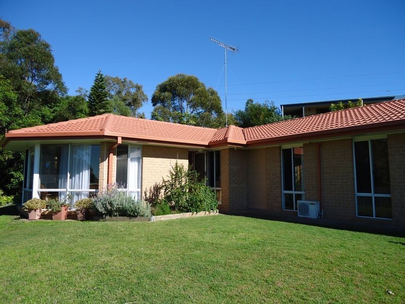 18 Fallon Court, Worongary QLD 4213