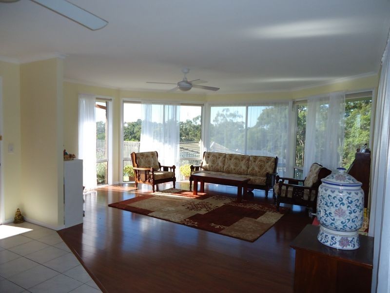 18 Fallon Court, Worongary QLD 4213