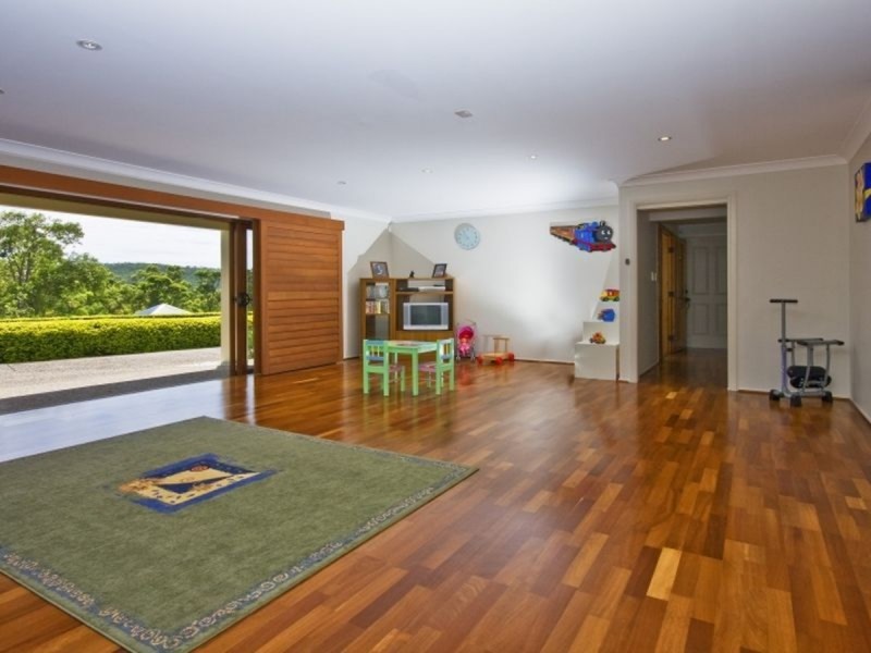 27 Byfield Court, Nerang QLD 4211