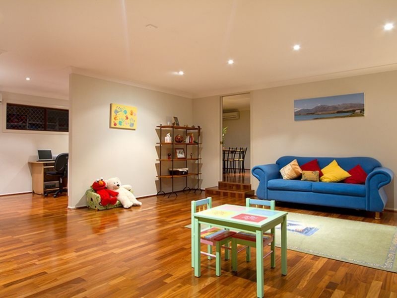 27 Byfield Court, Nerang QLD 4211