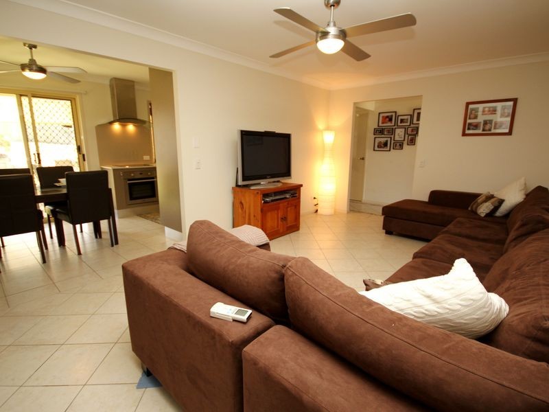 7 Glengarry Close, Highland Park QLD 4211