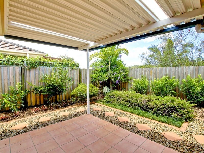14 Rhiannon Drive, Ashmore QLD 4214