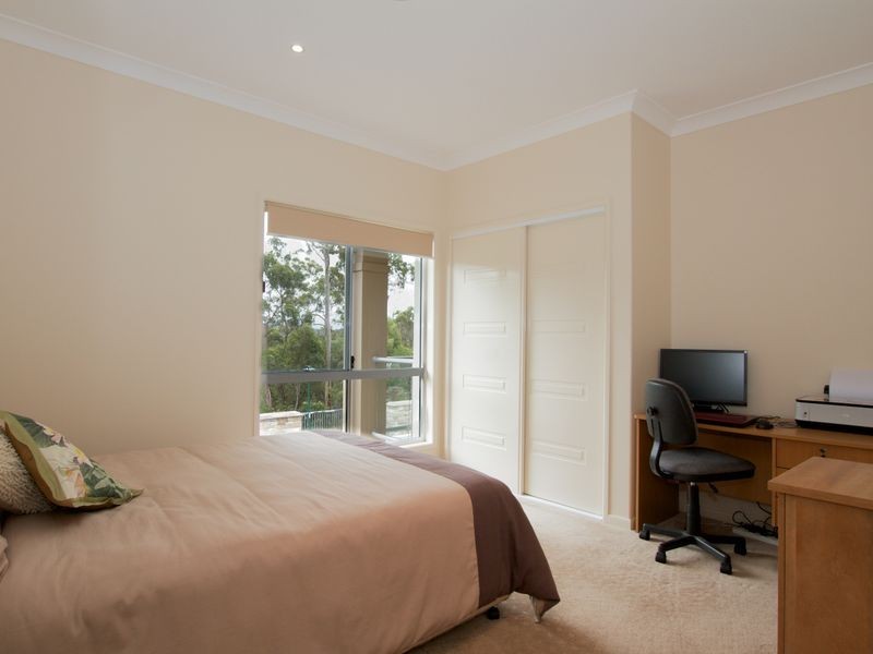 3 Ridgeline Way, Highland Park QLD 4211
