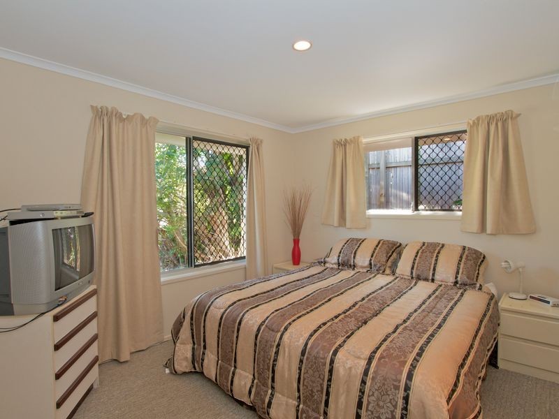 29 Pappas Way, Carrara QLD 4211