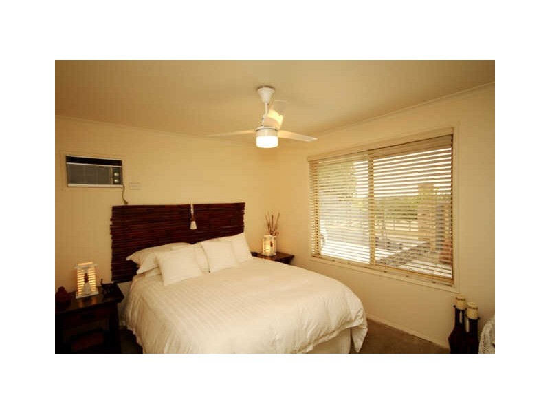 3 Quigan Terrace, Highland Park QLD 4211