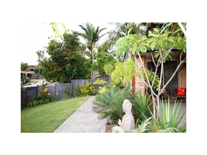 3 Quigan Terrace, Highland Park QLD 4211