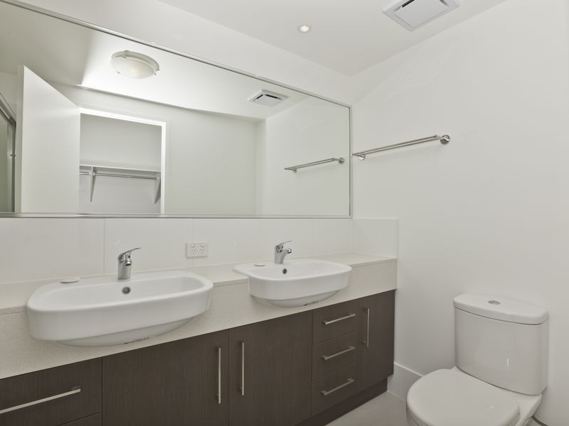 90/1 Boulton Drive, Nerang QLD 4211