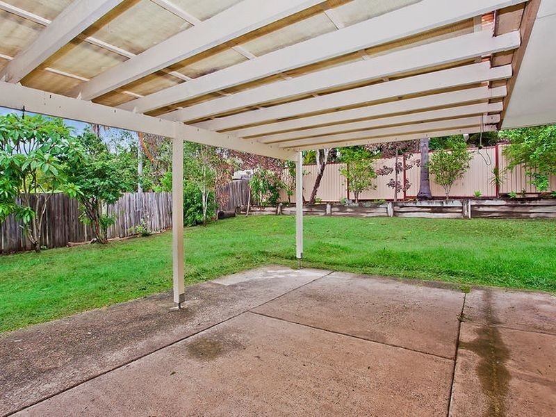 6 Marlene Court, Highland Park QLD 4211