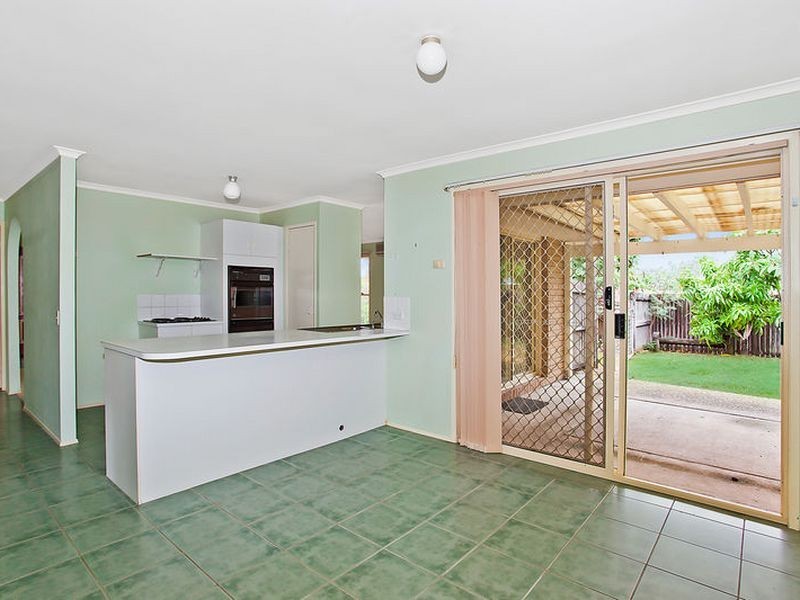6 Marlene Court, Highland Park QLD 4211