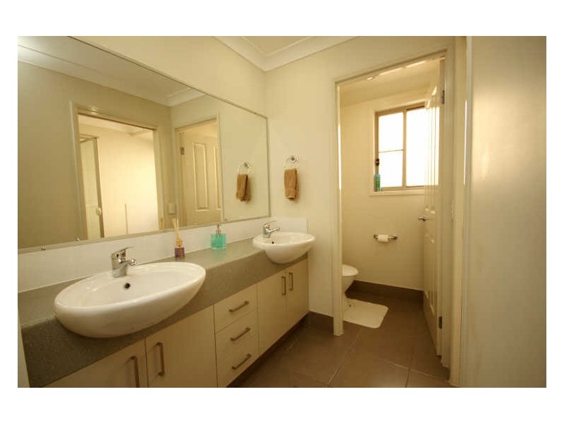 38 Silvereye Circuit, Gilston QLD 4211