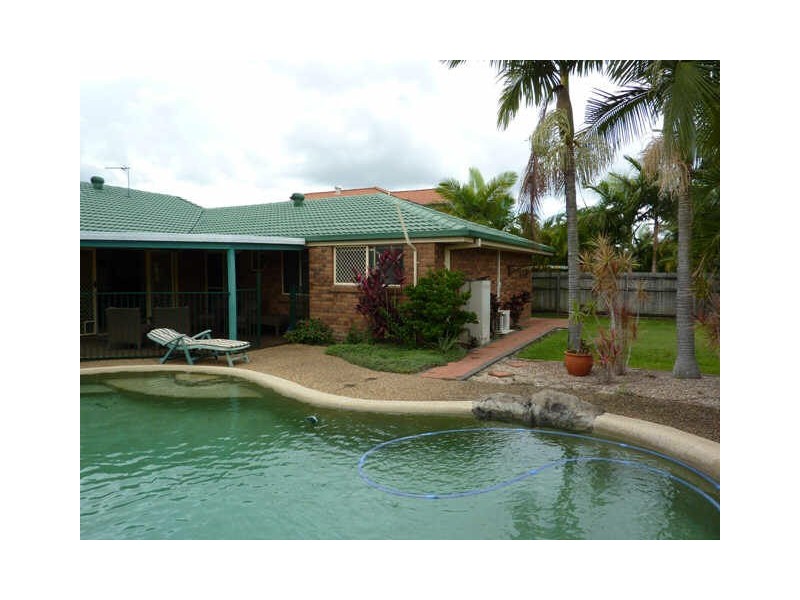 56 Hastings Crescent, Carrara QLD 4211