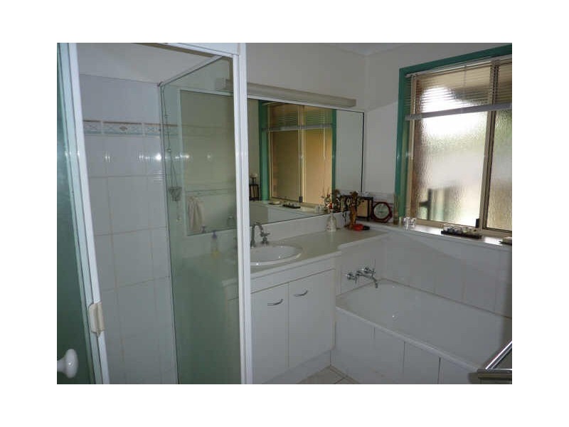 56 Hastings Crescent, Carrara QLD 4211