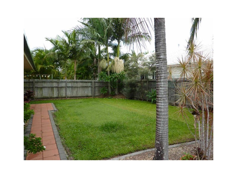 56 Hastings Crescent, Carrara QLD 4211