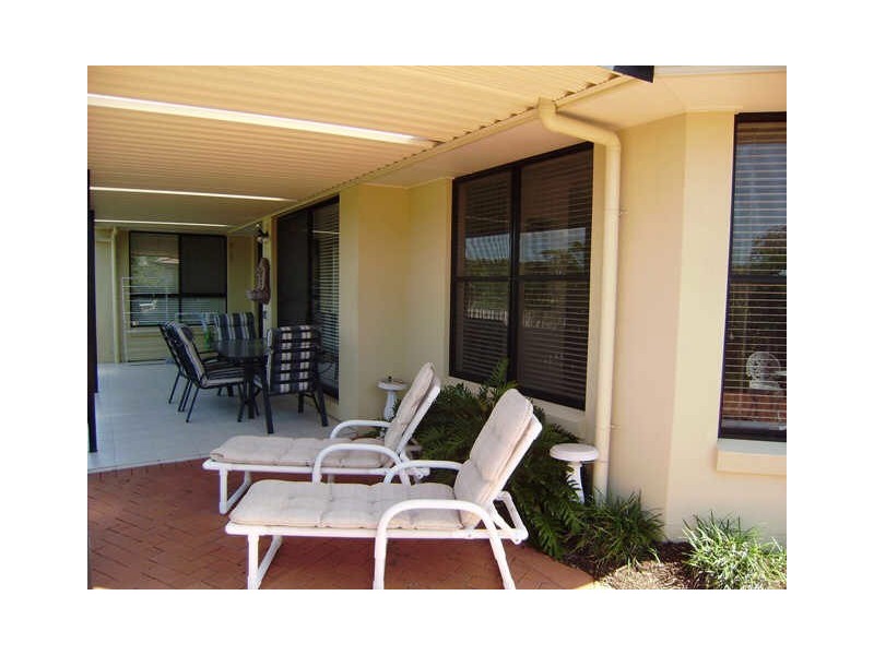 8 Josh Court, Ashmore QLD 4214