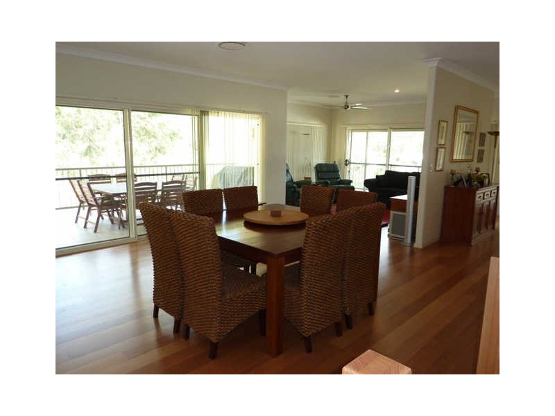 4 Honey Eater Court, Gilston QLD 4211