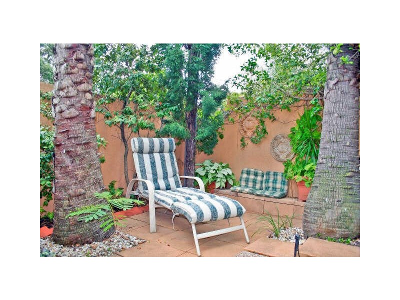 1/47 Chelsea Avenue, Broadbeach QLD 4218