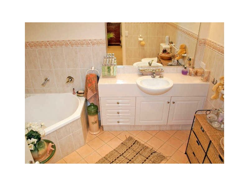 1/47 Chelsea Avenue, Broadbeach QLD 4218