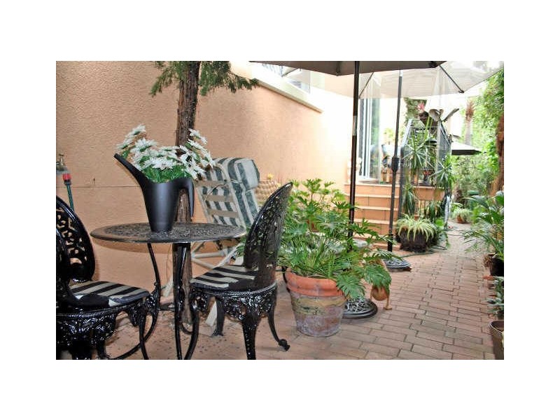 1/47 Chelsea Avenue, Broadbeach QLD 4218