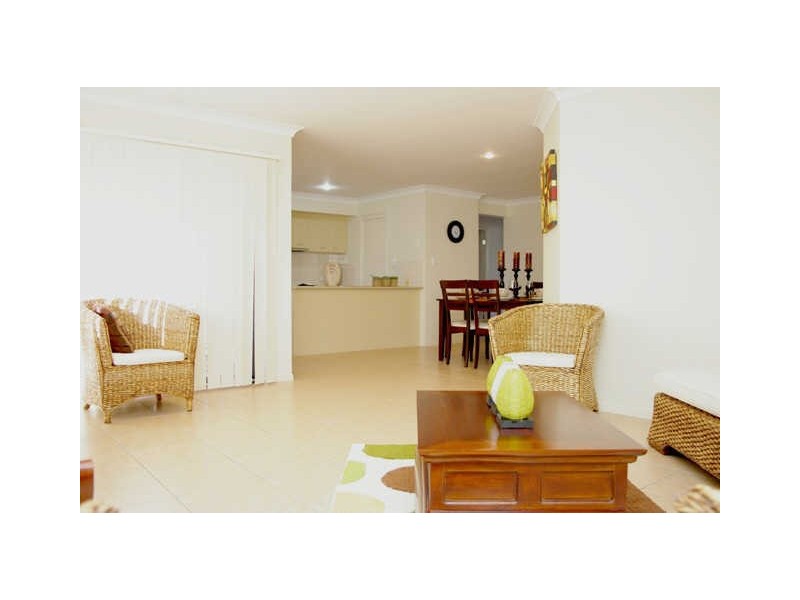 23 Beaumont Crescent, Pacific Pines QLD 4211