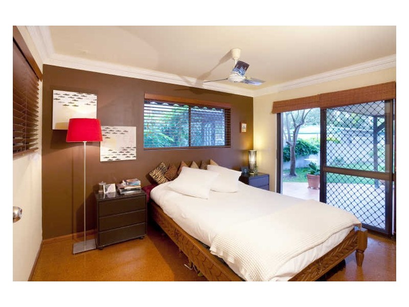 132 Alison Road, Carrara QLD 4211