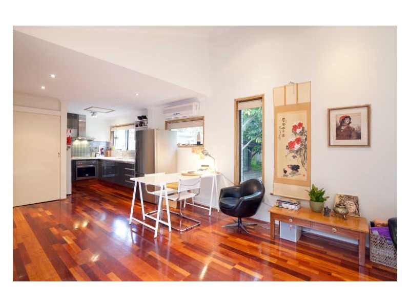 132 Alison Road, Carrara QLD 4211